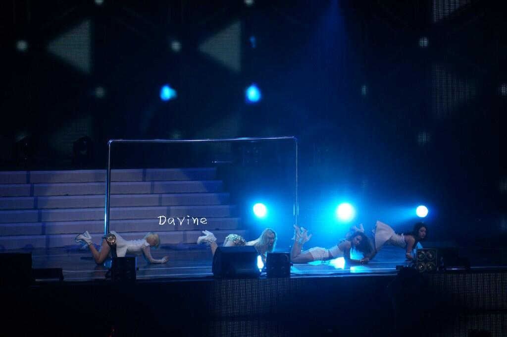 BnNG1GUCMAAhj9B.jpg:large