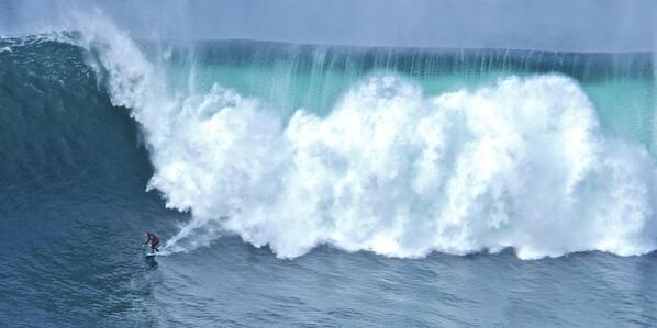 discoverirl's tweet photo. Catch a surf at Aill Na Searrach, Ireland's biggest wave below the magnificent Cliffs of Moher #WildAtlanticWay http://t.co/y8vDkGxt7v