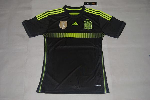 camismaister's tweet photo. ||| CAMISETA ESPAÑA MUNDIAL |||
 
YA SE ESTÁ ACERCANDO

NO TE QUEDES SIN ELLA http://t.co/8DjWr55epI