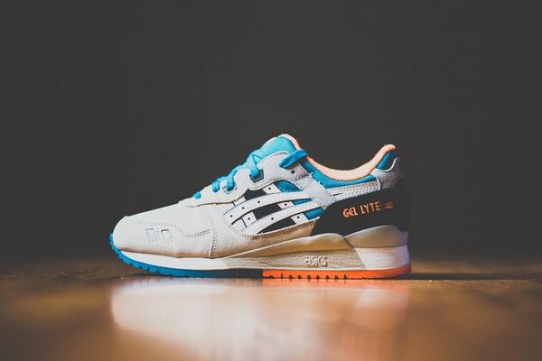 PO Asics Gel Lyte III off white . Size LENGKAP . 1775K exclude ongkir  <a href="/YourSolutionn/">Your Solutionn</a> <a href="/SneakickSS/">SneakickSS</a>
