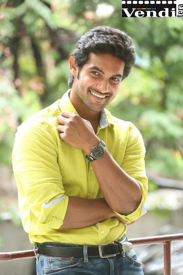 InVenditera's tweet photo. #Aadi Telugu Hero Interview - http://t.co/Xv60iJUfiw -  - http://t.co/H0uc85QDGR