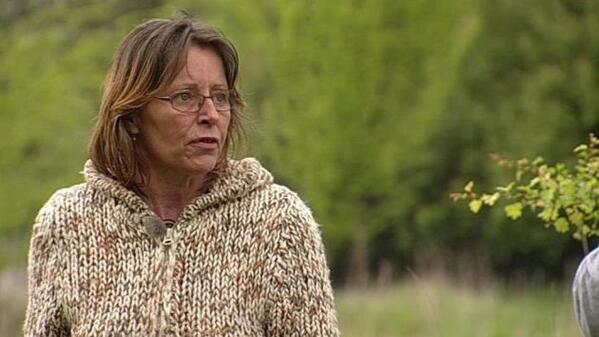 petergraae's tweet image. Video: Mor til #drabsmand fra #Saxenhøj står nu frem på TV2 ØST og kritiserer #psykiatrien.
tv2east.dk/artikler/mor-t…