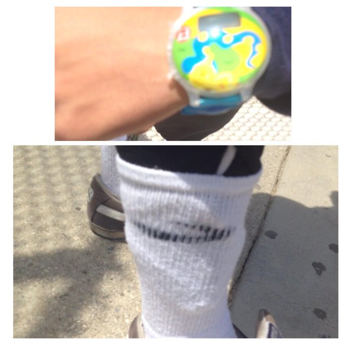 Omg I'm done 😂😂😂 this nigga think he popping with his draw on Nike socks http://t.co/VeGoo2rYNC<a href="/tag/trvpempire"class="tags"><span>#trvpempire</span></a>