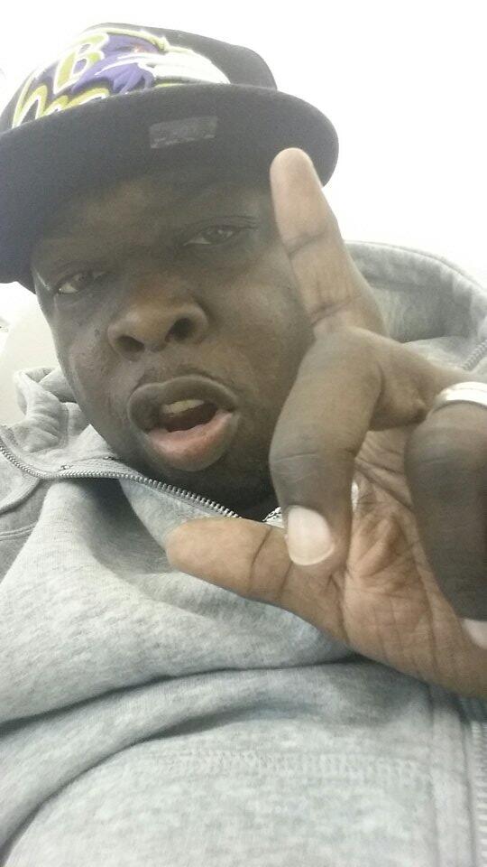 LBrothersMedia's tweet image. "@Lizzs_Lockeroom: You on point Phife!!! #LHandSign RT @IamthePHIFER #LupusAwarenessMonth http://t.co/zM6yiSIRpA" All the time, Lizz