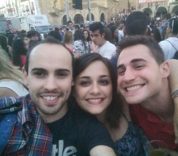 mriamaga's tweet photo. Cáceres q bonito nombre tienes @Jose_DC87 @_diegoreyes_  :) http://t.co/qpuKQr0Nvo