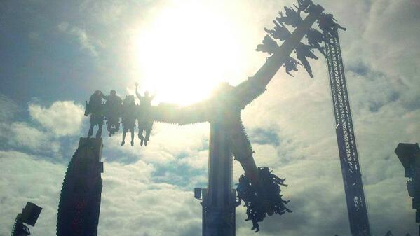TWStills's tweet photo. #FriFotos entry #1 - Taken at #TitP 2009 on a glorious #British #Summer day. #SkyPorn here: http://t.co/TMcqBkqHW9