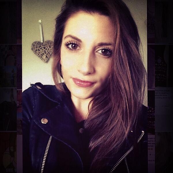 ButFirst_Selfie's tweet image. Keep the #Selfies coming! Don't forget to take a #selfie :) - See #fun #selies @ butfirstletmetakeaselfie.com