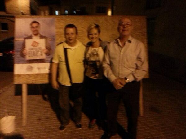 Pegan cartells per #Roquetes, ànims Juan Pere i visca Catalunya lliure!!!!