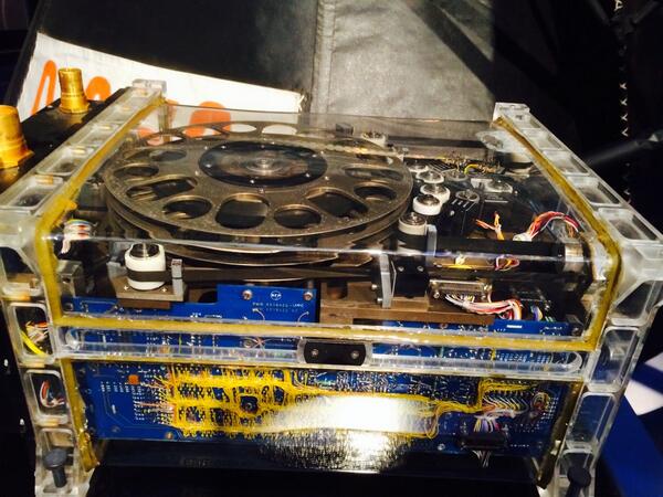 michaelshermer's tweet image. Moore&apos;s Law at work: 1989 magnetic tape recorder on Galileo spacecraft, total storage space 114 MB.