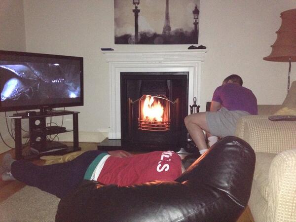 davidkilcoyne1's tweet image. The heat got too much for these 2 @paddybutler8 @JjHanrahan