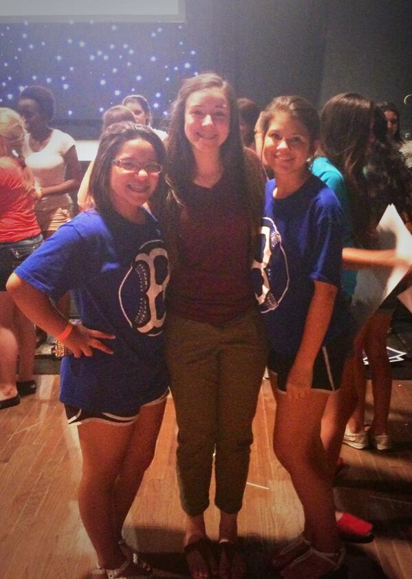 AlyssaKuuipo's tweet photo. So excited I got the chance to meet all of you!! had such a great time! 😍 #TFIOSTX http://t.co/WUVDnhHRpE
