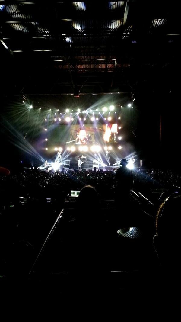 hunterdavis116's tweet photo. @skilletmusic at #SummerShedTour with @NoahGoodman5  and @dominic_96! Second time live! http://t.co/xGIpU3iJcy