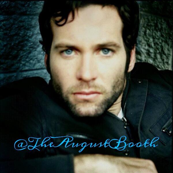 TheAugustBooth's tweet photo. My avi. Decided to change it. http://t.co/cKycgW9om4