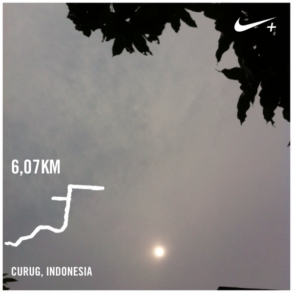 kenne10's tweet photo. I still look at myself and want to improve ! #vsco  I just ran 6,07 km with Nike+. http://t.co/CuESIrTDV3 #nikeplus http://t.co/K2tnaCstl2