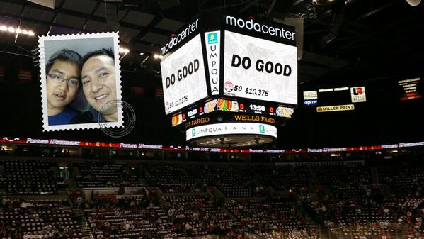 foneguy88's tweet image. On the road with @bradley19sim cheering on our only winning team.   GO @EdmOilKings !!!!