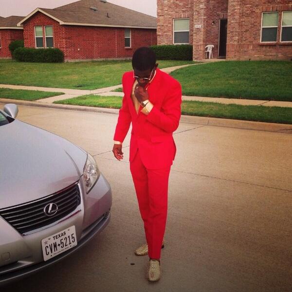 LongIsland_Teee's tweet image. Now this is fresh Thenna Mf ! This nigga kilt it !!!!! 💯😩👏🙌 #dallasprom