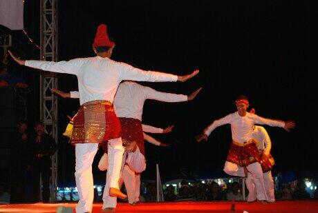 RekamNusantara's tweet photo. Tari Seudati, Aceh. #RekamNusantara http://t.co/fnpEPPoWiR