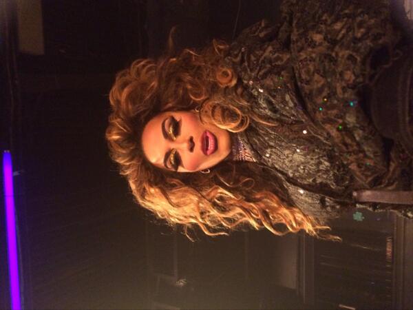 Te_B0's tweet photo. @itsSHANGELA did a Beyoncé mix and it was EVERYTHING! http://t.co/5A2hiWTvGq