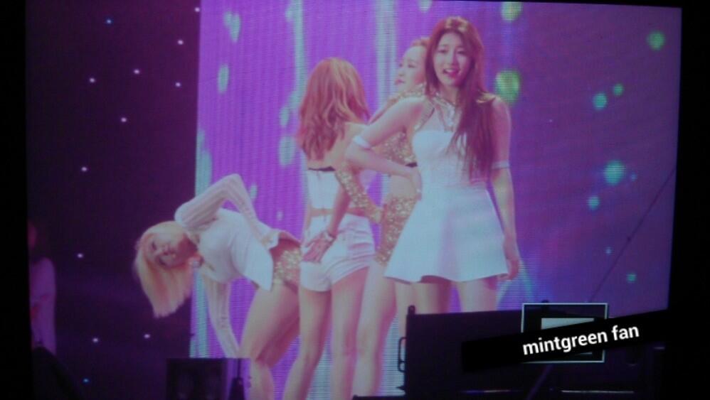 BnQcc4uCIAARDmk.jpg:large