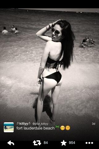 blackcourtney29 tweet picture