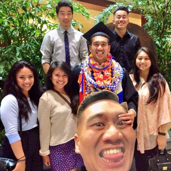 leahyousquare's tweet image. Missed you guys #2fam #FellowSunsetian #CongratsMikey @mooonaaa @facethelvgd @LarrenDee @mykeycuv @yale_kim