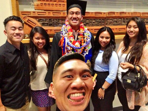 leahyousquare's tweet image. Missed you guys #2fam #FellowSunsetian #CongratsMikey @mooonaaa @facethelvgd @LarrenDee @mykeycuv @yale_kim