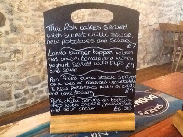 Specials this weekend <a href="/CrownAxbridge/">The Crown Axbridge</a> !!!!!