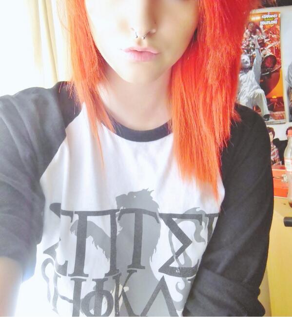 FemaleTetsu tweet picture