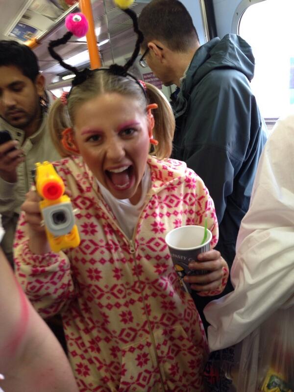 clomas10's tweet photo. Scary Samy! #London7s http://t.co/fCJYnC5VEC