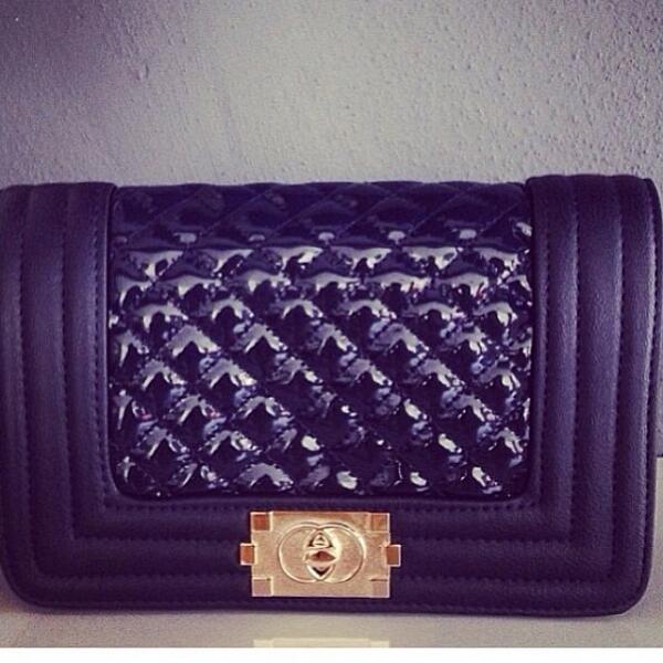 LoreeRubiio's tweet image. Laci kapitoneli çanta son adetler !!! 59 TL !!!!! #moda #müşteri #modashop #memnuniyet #michealkors #indirim #ins...