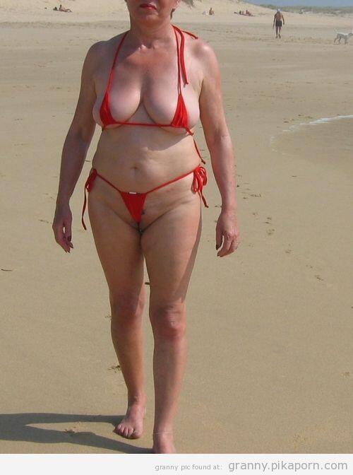 Showing Media And Posts For Amateur Mature Beach Bikini Xxx Veu Xxx