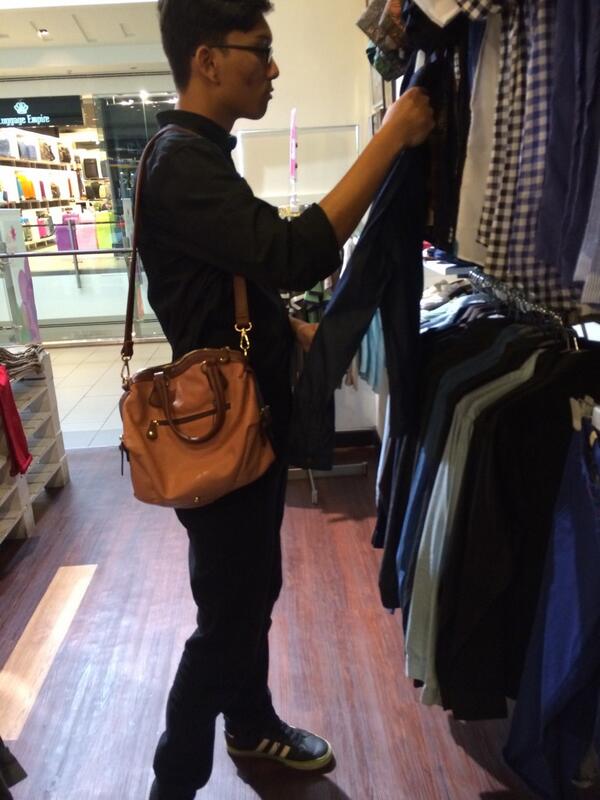 aarinaraihan's tweet image. hes so fetch #1babe