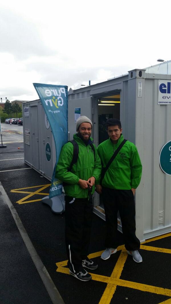 PureGym_PAISLEY's tweet photo. Keep an eye out for our pr team. They are in paisley town center today. Feel free to go say hi and ask questions. http://t.co/Gn6NihpVt1
