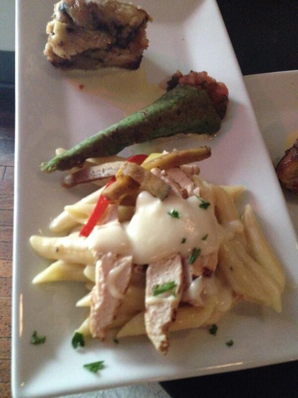 REALRICHMONDVA's tweet photo. Finished yesterday's tour w/a medley of flavors @2113rva : Chicken Alfredo, Beef Cornucopia+White Choc Bread Pudding! http://t.co/38PyICfAYB
