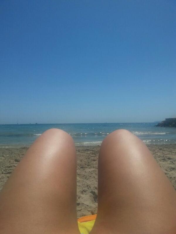 mariate_231's tweet photo. y que le den por culo al mundo http://t.co/obzEL7IHKX