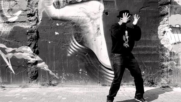 keesspruijt's tweet image. KAMA &amp;amp; VINCE - My Name is HipHop  | axed.nl/videos/kama-vi… |  #Probz to @Kamakazi010 and @Jivan_Arazzi #HipHop