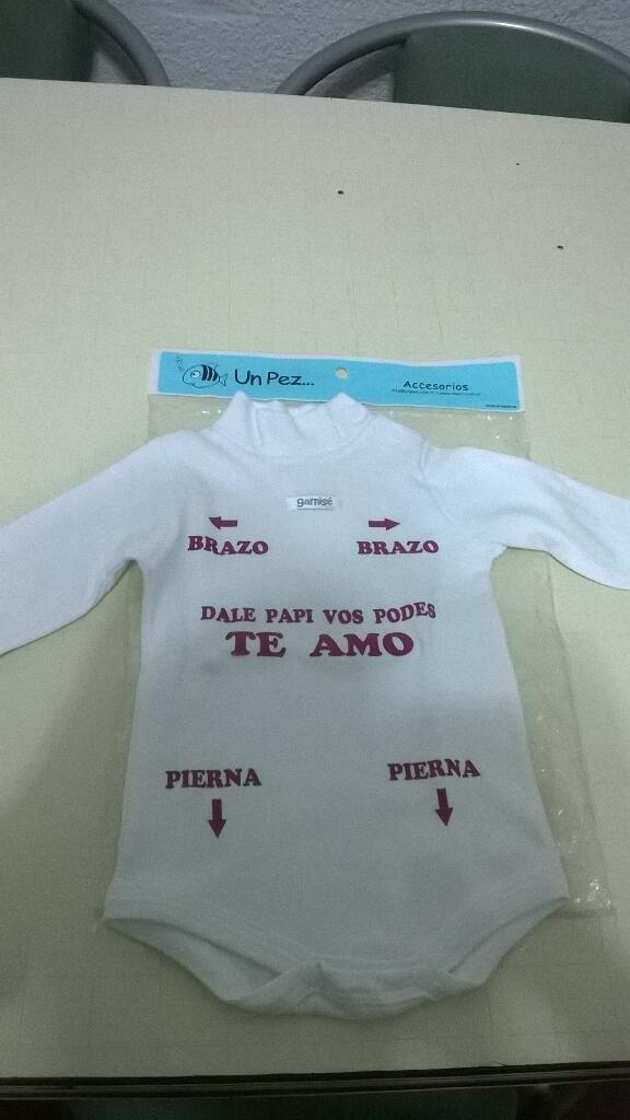 RodrigoPedrilli's tweet photo. Que lindo regalito mi amor jejee TE AMO @CeciiMaradeo http://t.co/4w2Fzs0776