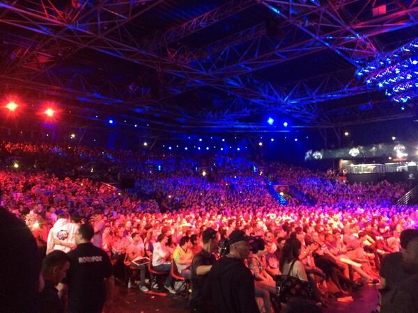 RiotHype's tweet photo. Wow the zenith is rocking today !!!!!! Crowd is HYPE and in full affect! #AllStar #fansOP http://t.co/o9okFreASm