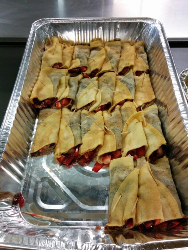 aayushkumar's tweet photo. Nutella Crepes at #cfihackathon http://t.co/rrQalz9fYL