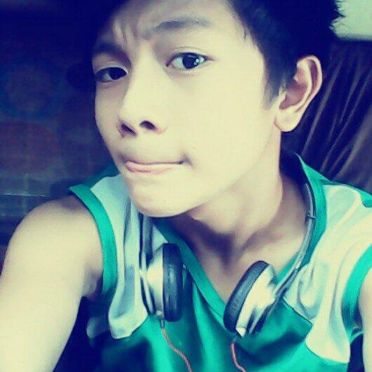 GodwinmilesM's tweet photo. Tttsss the face http://t.co/o8bgdWgjHi