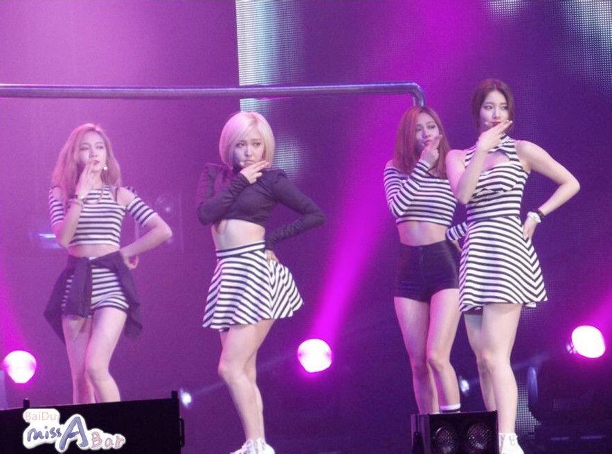 BnSJiz_CMAA3unw.jpg:large