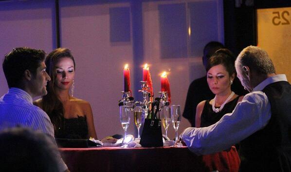 PolacoNut's tweet photo. "LA CENA  Nid d´amour.." de Polaco Nutkiewicz...en  OPEN STAGE..Coral Gables. en .Miami.. http://t.co/xzUpJlq565