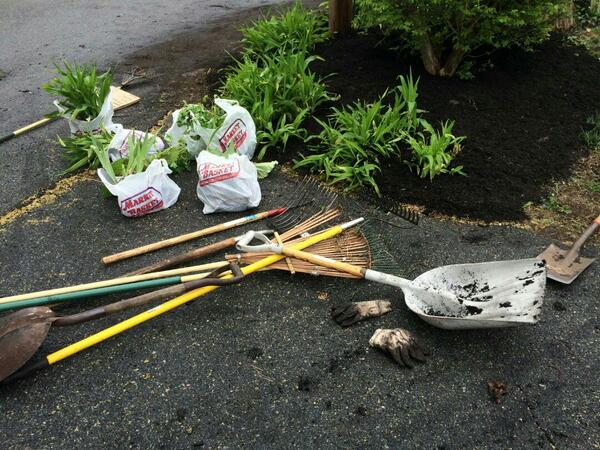 gracechapel's tweet image. Creation care + neighbor care = #springserve