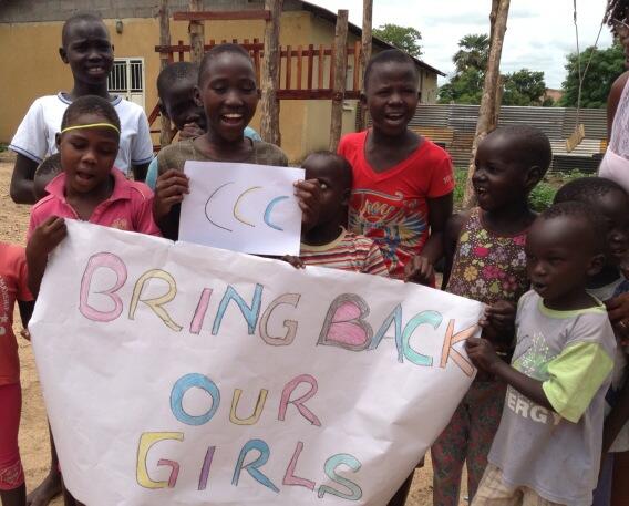 UNICEF's tweet photo. RT @KentPage #SouthSudan #children facing many challenges of their own take time to say #BringBackOurGirls! http://t.co/7SMNzVY1lJ