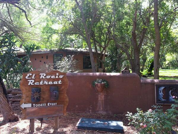 llanogrande's tweet photo. We are at El Rocio Retreat with Ignite Public Schools Mission today. http://t.co/MKKlRsnuCN