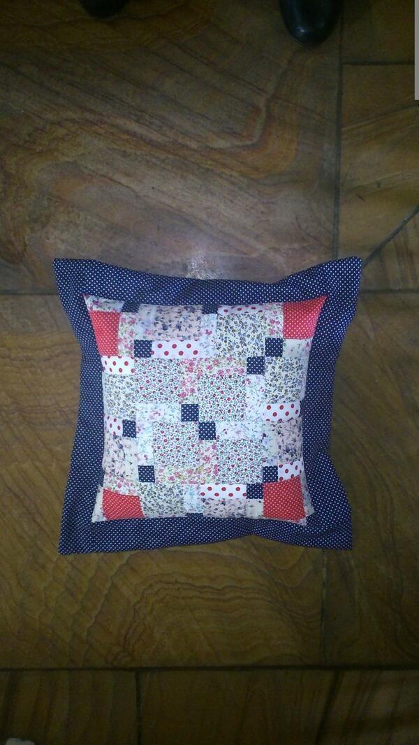 Been a busy bee today :making a cushion :-)