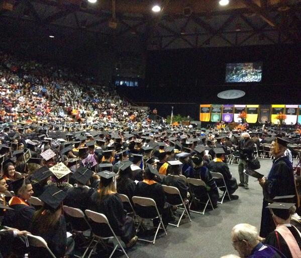 KatieIsmael's tweet photo. Getting started @UOPacific commencement! #uopacific14 http://t.co/cRwMWkCoEr