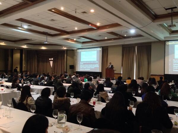 Segundo día de presentaciones en nuestra querida Primera Jornada de Actualización e Innovación. Gran convocatoria!