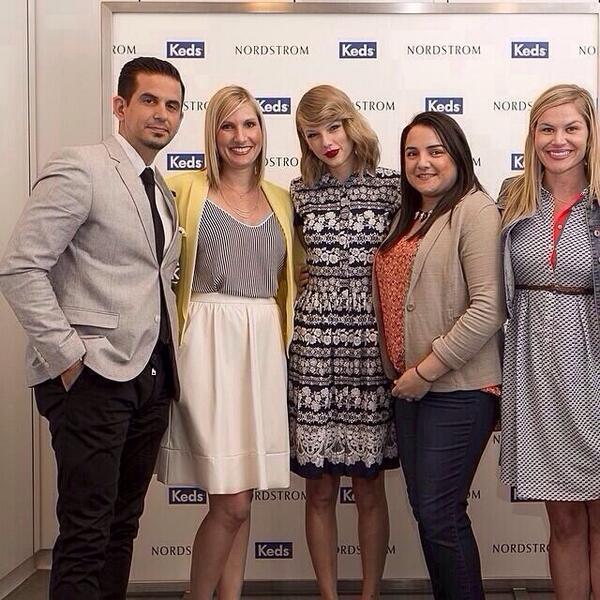 TSwiftNZ's tweet photo. Taylor at the Keds Style Icon event with more meet &amp; greet winners! http://t.co/fg00XWdOQK