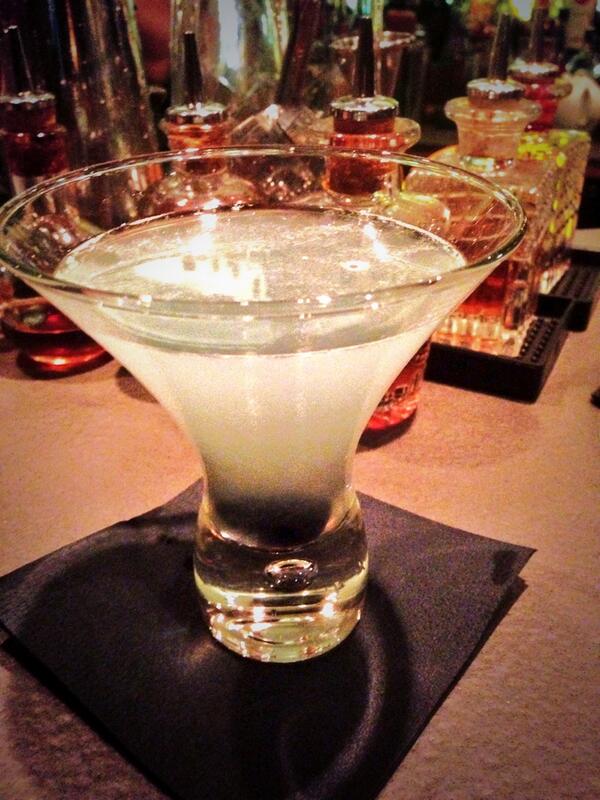 nathanbroon's tweet photo. Moved onto an aviation. #gincrawl http://t.co/jrhKHzgDff